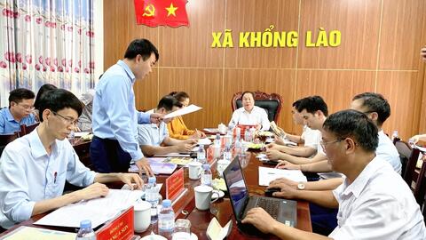 Đồng chí Tống Thanh Hải - Phó Chủ tịch Thường trực UBND tỉnh kiểm tra công tác chuẩn bị tổ chức Lễ hội Then Kin Pang năm 2026 tại xã Khổng Lào