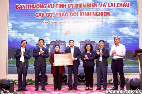 Tỉnh Điện Biên hỗ trợ tỉnh Lai Châu 1 tỷ đồng làm nhà đại đoàn kết