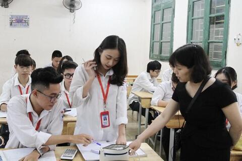 <a href="/cong-dan-doanh-nghiep" title="Công dân - Doanh nghiệp" rel="dofollow">Công dân - Doanh nghiệp</a>
