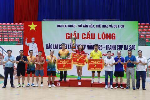 Bế mạc Giải cầu lông Báo Lai Châu lần thứ XV năm 2025, tranh Cúp Ba Sao