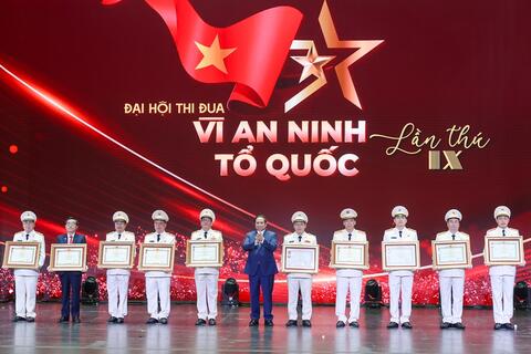 Thủ tướng Phạm Minh Chính dự Đại hội Thi đua 'Vì an ninh Tổ quốc' lần thứ IX