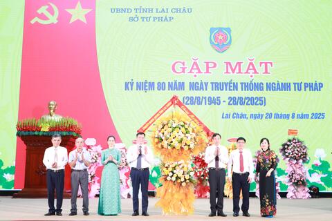 Gặp mặt Kỷ niệm 80 năm Ngày truyền thống ngành Tư pháp (28/8/1945 - 28/8/2025)