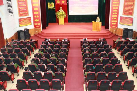 Khai giảng lớp đào tạo Trung cấp lý luận chính trị hệ không tập trung - khoá 2, mở tại Công an tỉnh Lai Châu