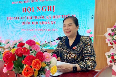 Đoàn đại biểu Quốc hội tỉnh: Tiếp xúc cử tri trước Kỳ họp thứ 10, Quốc hội khóa XV tại 2 xã Thu Lũm, Mù Cả