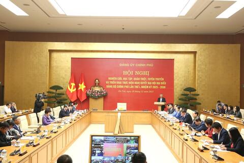 Quán triệt, triển khai thực hiện Nghị quyết Đại hội đại biểu Đảng bộ Chính phủ lần thứ I