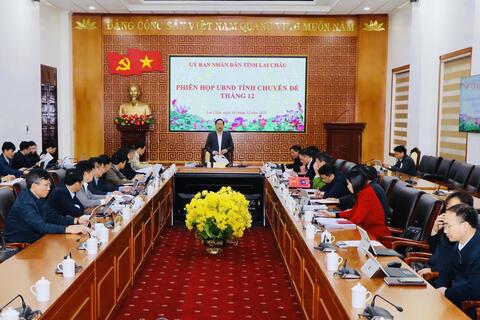 Phiên họp UBND tỉnh chuyên đề tháng 12/2025: Xem xét nhiều nội dung quan trọng về chính sách và phát triển địa phương