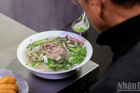 <a href="/tin-tuc-su-kien/chuyen-de/tin-trong-nuoc" title="Tin trong nước" rel="dofollow">Tin tức - Sự kiện</a>