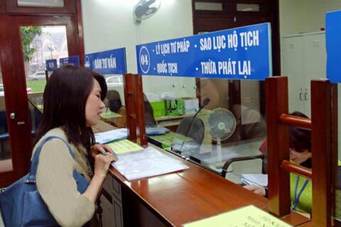 <a href="/cong-dan-doanh-nghiep" title="Công dân - Doanh nghiệp" rel="dofollow">Công dân - Doanh nghiệp</a>