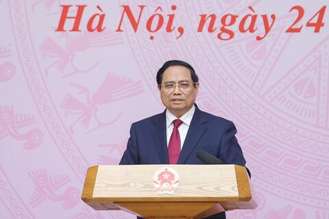 Thủ tướng Phạm Minh Chính: "Giữ trọn y đức - Vững vàng y thuật - Nâng tầm y lý - Vượt qua nghịch cảnh - Tất cả vì dân"