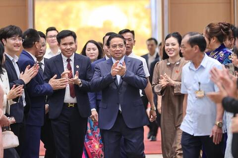 <a href="/tin-tuc-su-kien/chuyen-de/tin-trong-nuoc" title="Tin trong nước" rel="dofollow">Tin tức - Sự kiện</a>