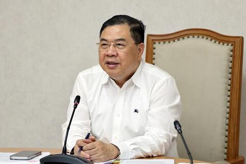 Phó Thủ tướng Thường trực Phạm Gia Túc: Cắt giảm thủ tục hành chính nhưng không buông lỏng quản lý