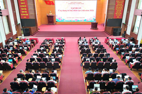 Tập huấn ứng dụng trí tuệ nhân tạo (AI) năm 2026