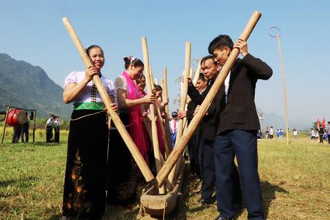 Nghị quyết 15: Xóa bỏ hủ tục lạc hậu - Xây cái đẹp, dẹp cái xấu