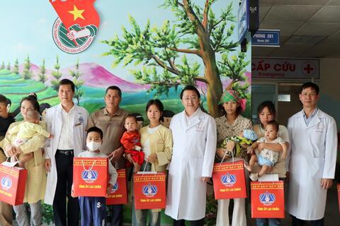 <a href="/tin-tuc-su-kien/so-nganh-huyen-thanh-pho" title="Sở,Ban,Ngành - Địa phương" rel="dofollow">Sở, Ban, Ngành - Địa Phương</a>