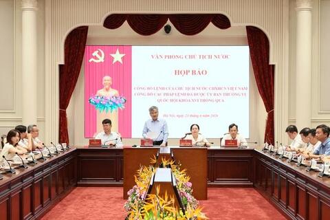 <a href="/tin-tuc-su-kien/chuyen-de/tin-trong-nuoc" title="Tin trong nước" rel="dofollow">Tin tức - Sự kiện</a>
