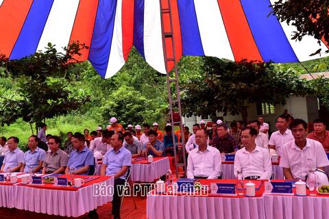 <a href="/tin-tuc-su-kien/chuyen-de" title="Chuyên đề" rel="dofollow">Chuyên đề</a>