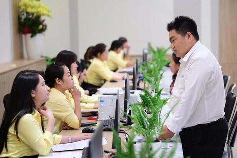 <a href="/cong-dan-doanh-nghiep" title="Công dân - Doanh nghiệp" rel="dofollow">Công dân - Doanh nghiệp</a>