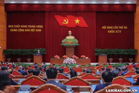 THÔNG BÁO HỘI NGHỊ LẦN THỨ BA, BAN CHẤP HÀNH TRUNG ƯƠNG ĐẢNG KHÓA XIV
