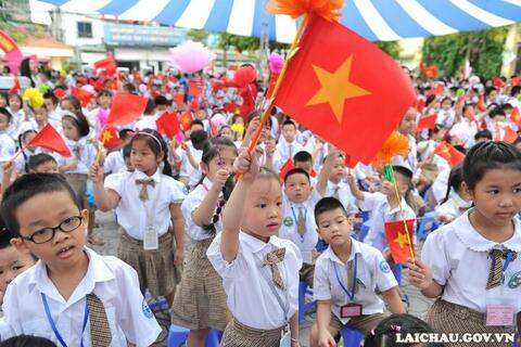<a href="/tin-tuc-su-kien/chuyen-de" title="Chuyên đề" rel="dofollow">Chuyên đề</a>