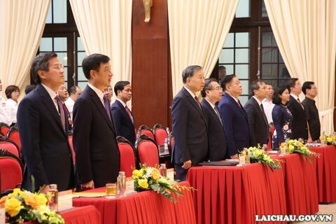 Phải đặt lợi ích của Đảng, quốc gia - dân tộc và Nhân dân lên trên hết, trước hết