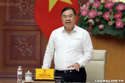 <a href="/tin-tuc-su-kien/chuyen-de" title="Chuyên đề" rel="dofollow">Chuyên đề</a>