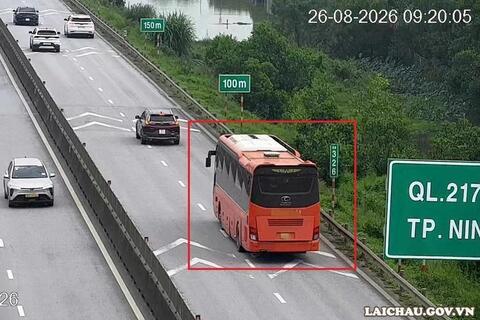 <a href="/tin-tuc-su-kien/chuyen-de/tin-trong-nuoc" title="Tin trong nước" rel="dofollow">Tin tức - Sự kiện</a>
