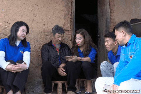 <a href="/tin-tuc-su-kien/chuyen-de" title="Chuyên đề" rel="dofollow">Chuyên đề</a>