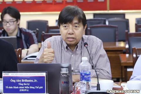 <a href="/tin-tuc-su-kien/chuyen-de" title="Chuyên đề" rel="dofollow">Chuyên đề</a>
