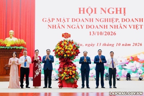 Lai Châu Gặp mặt doanh nghiệp, doanh nhân nhân ngày Doanh nhân Việt Nam 13/10: Khẳng định vai trò động lực phát triển kinh tế - xã hội