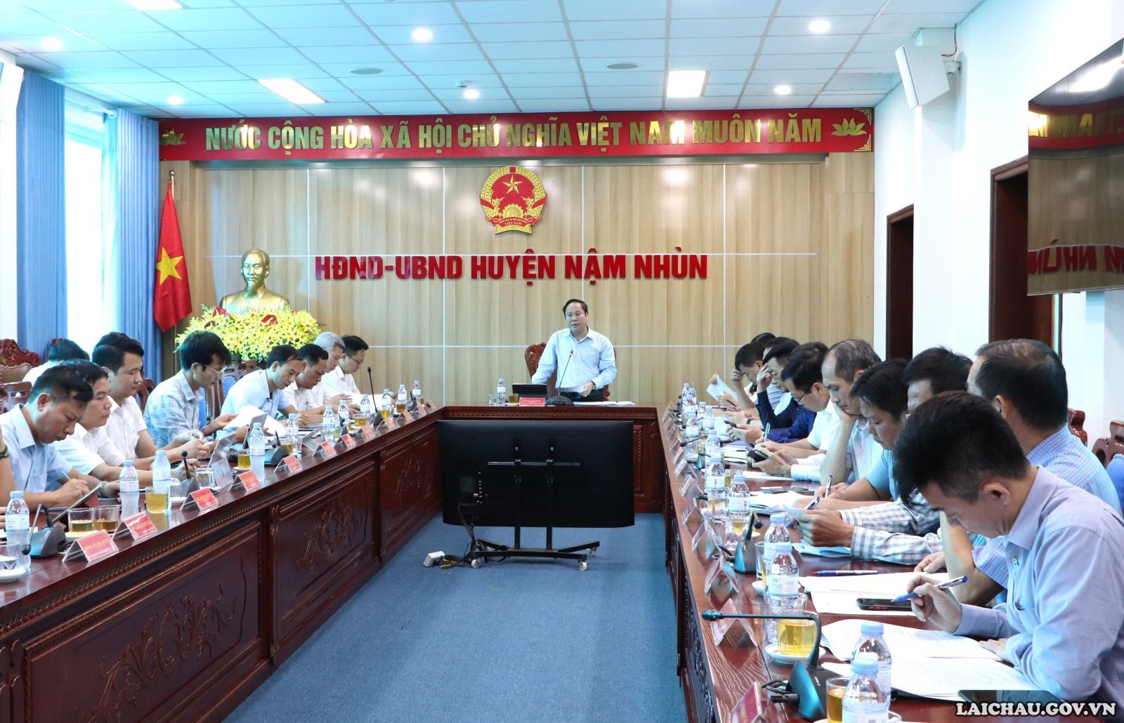 Đoàn công tác của UBND tỉnh kiểm tra tình hình triển khai thực hiện nhiệm vụ 9 tháng đầu năm 2022 tại huyện Nậm Nhùn
