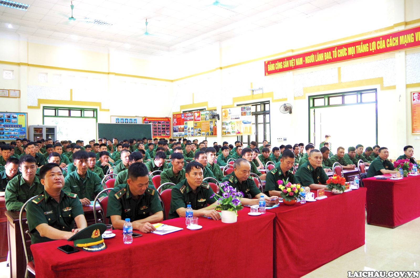 156 quân nhân tham gia lớp huấn luyện quân nhân dự bị năm 2023