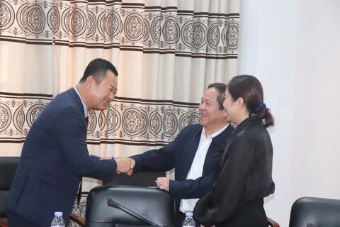 Phó Chủ tịch Thường trực UBND tỉnh Tống Thanh Hải làm việc với Đoàn công tác của Công ty TNHH K Star Edu