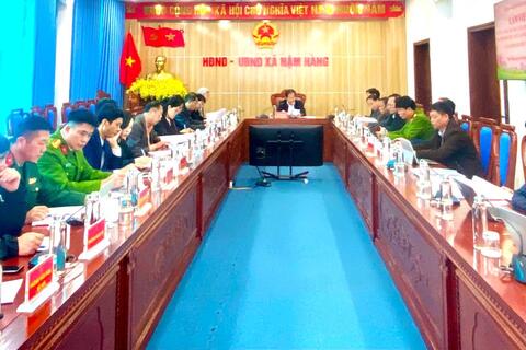 Tổ công tác số 1 kiểm tra, định hướng công tác lập quy hoạch chung tại 2 xã Nậm Hàng và Mường Mô