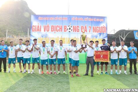 Đội Công an tỉnh giành Cúp vô địch Giải bóng đá 7 người các Câu lạc bộ tỉnh Lai Châu