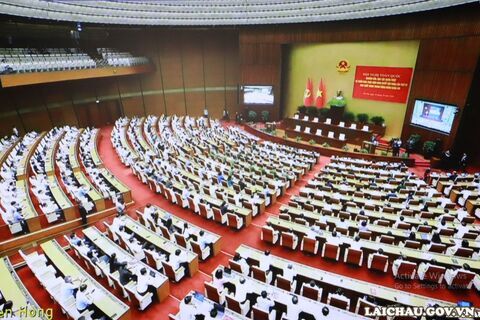 Hội nghị toàn quốc nghiên cứu, học tập, quán triệt và triển khai thực hiện Nghị quyết Hội nghị lần thứ tư Ban Chấp hành Trung ương Đảng khóa XIV