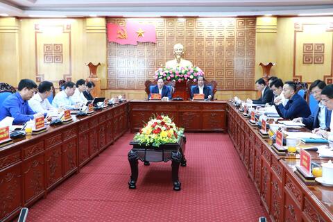 Bộ trưởng Bộ Giáo dục và Đào tạo Nguyễn Kim Sơn thăm và làm việc với tỉnh Lai Châu