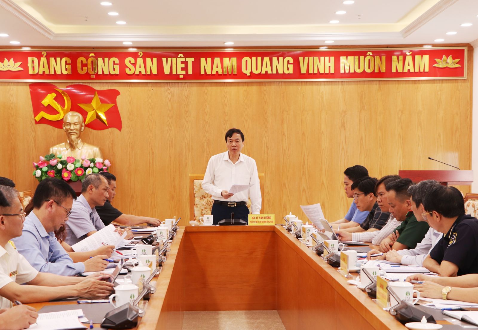 Triển khai mở đợt cao điểm đấu tranh ngăn chặn, đẩy lùi tình trạng buôn lậu, gian lận thương mại, hàng giả, xâm phạm quyền sở hữu trí tuệ