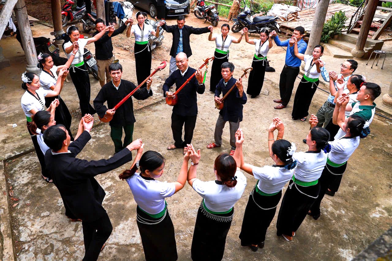 Lai Châu: Thực hiện duy trì các Câu lạc bộ bảo tồn văn hóa dân gian