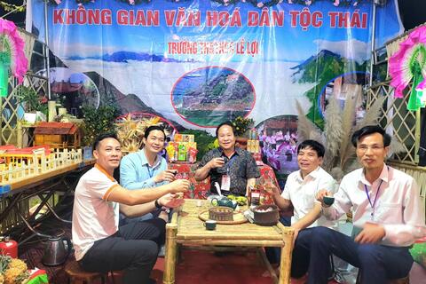 Nhiều hoạt động tại Lễ hội Đền thờ Vua Lê Thái Tổ