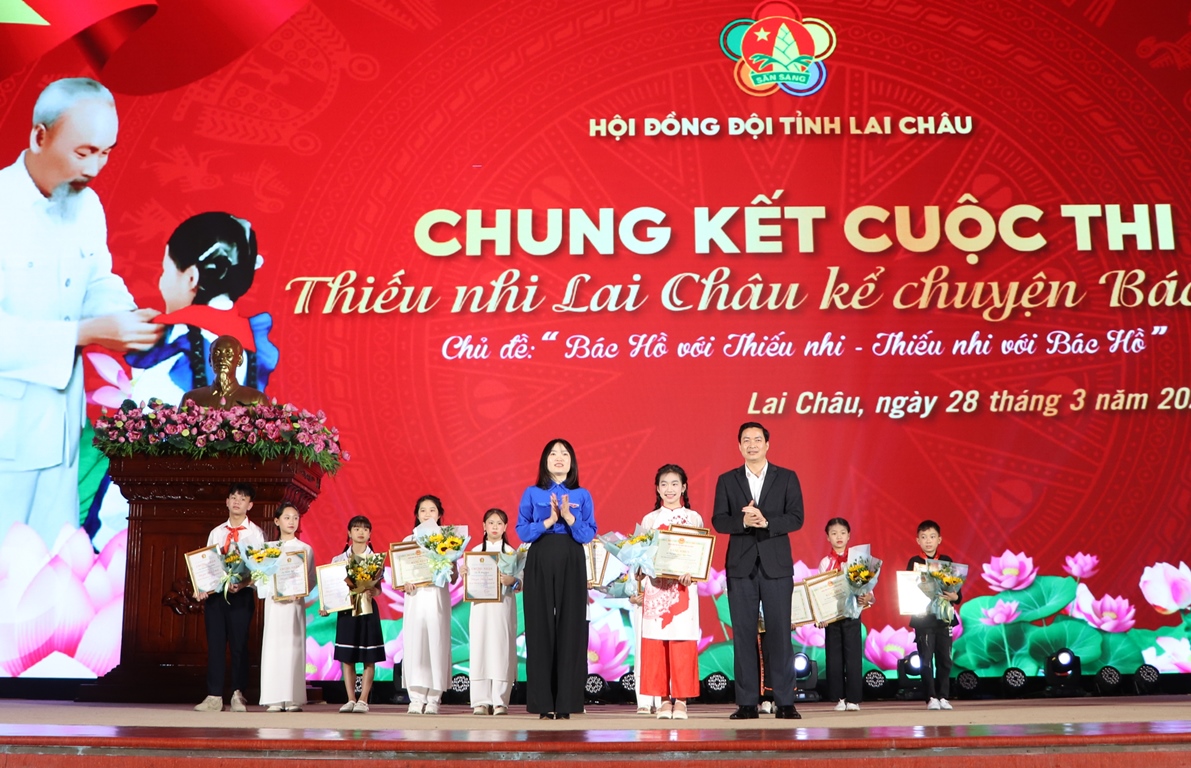 Chung kết Cuộc thi thiếu nhi Lai Châu kể chuyện Bác Hồ