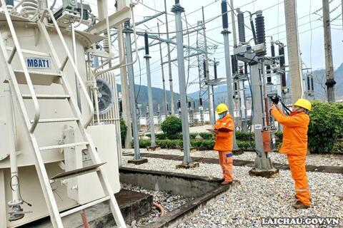 Công ty Điện lực Lai Châu: Đảm bảo cung cấp điện cho người dân đón Tết