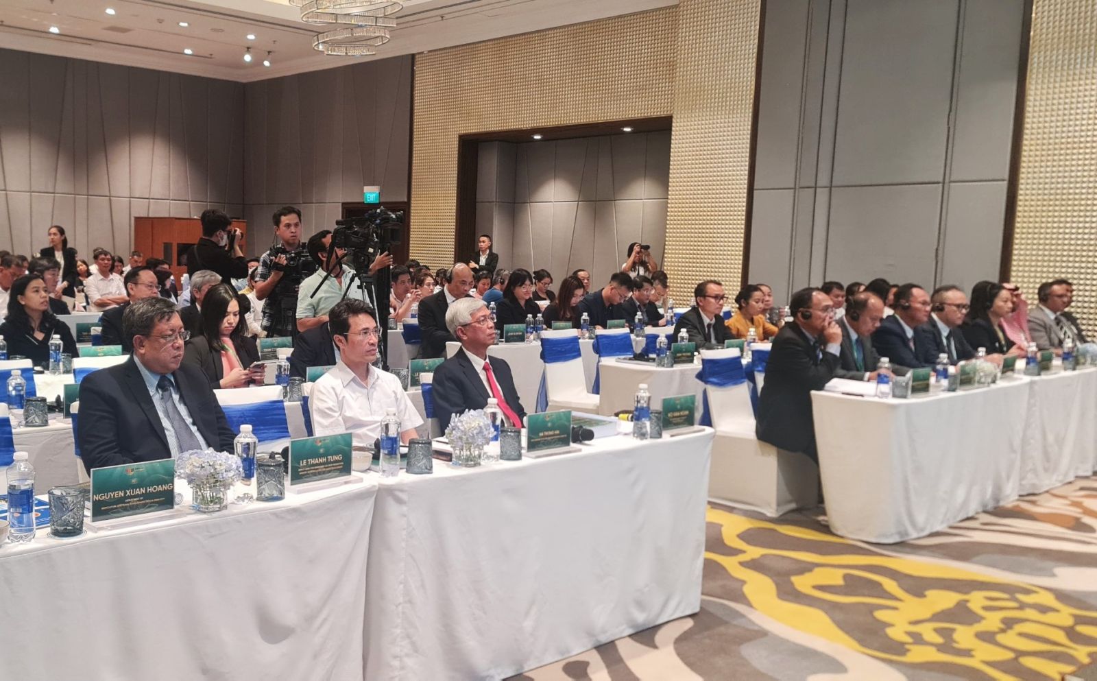 Phó Chủ tịch UBND tỉnh Hà Trọng Hải dự Hội thảo Sâm và hương liệu, dược liệu quốc tế thành phố Hồ Chí Minh năm 2024