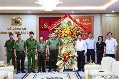 Bí thư Tỉnh ủy Lê Minh Ngân chúc mừng lực lượng Công an Lai Châu nhân Ngày truyền thống Công an nhân dân Việt Nam