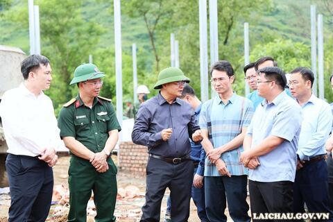Bí thư Tỉnh ủy Lê Minh Ngân kiểm tra và làm việc về công tác khắc phục hậu quả thiên tai tại xã Mường Than