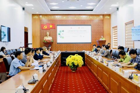 Khởi động Dự án “Xây dựng năng lực thực hiện kế hoạch giảm thiểu tác động của biến đổi khí hậu và huy động nguồn tài chính bền vững để bảo vệ và phát triển rừng, trong đó có thị trường Các-bon rừng chất lượng cao cho tỉnh Lai Châu”