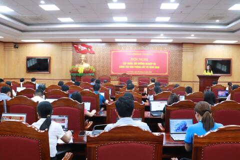 Tập huấn, bồi dưỡng nghiệp vụ công tác Văn phòng cấp ủy năm 2026