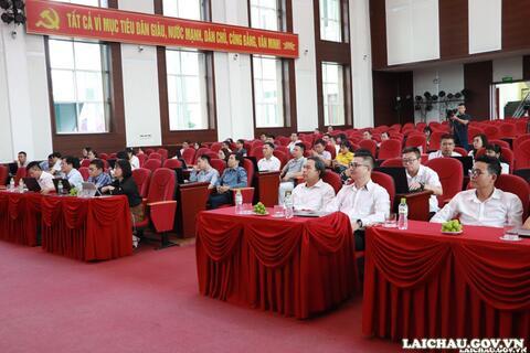 Tập huấn, đào tạo kỹ năng ứng dụng ChatGPT, Gemini cho cán bộ, công chức, viên chức trên địa bàn tỉnh Lai Châu