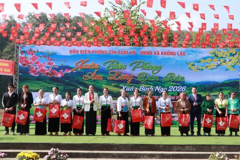 Chung tay vì người nghèo: Để mọi nhà đều có Tết