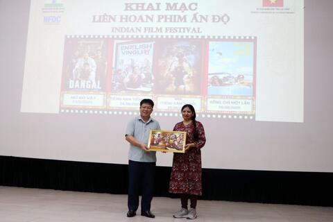 Khai mạc Liên hoan phim Ấn Độ tại tỉnh Lai Châu
