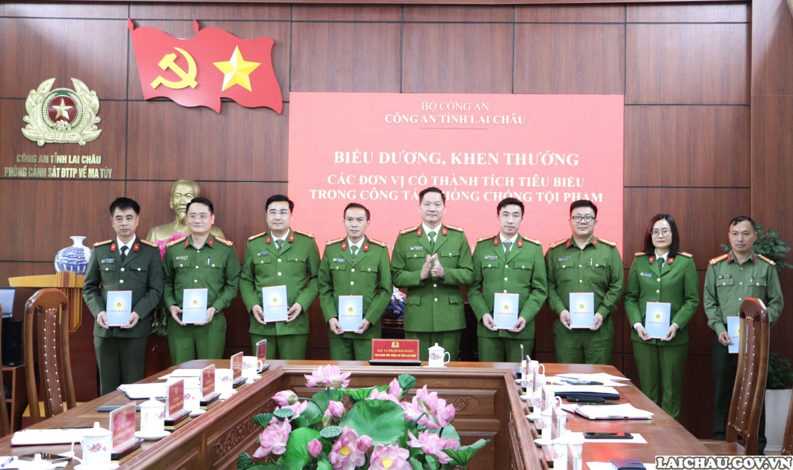 Công an tỉnh Lai Châu: Biểu dương, khen thưởng các đơn vị có thành tích tiêu biểu trong công tác phòng chống tội phạm
